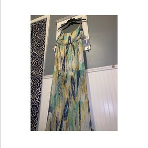 Maxi Dress: Teal, White, Navy, Yellow.